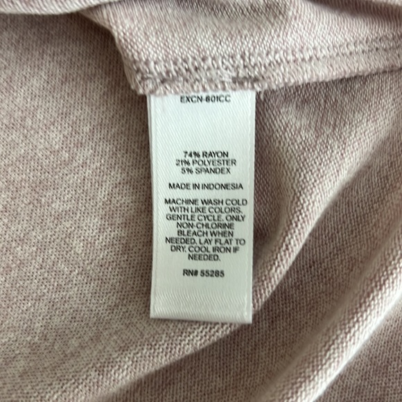 Express Pink Sleeveless key hold top - Picture 3 of 4